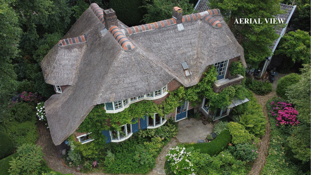 PHOTOS OF VILLA FOR SALE IN BLARICUM