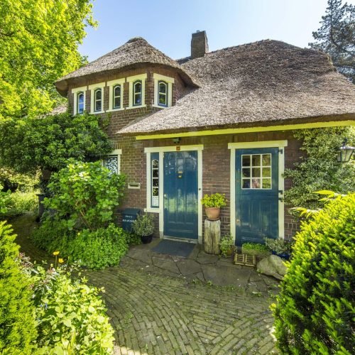 HOOFDINGANG | HOOFDHUIS | VILLA TE KOOP IN BLARICUM